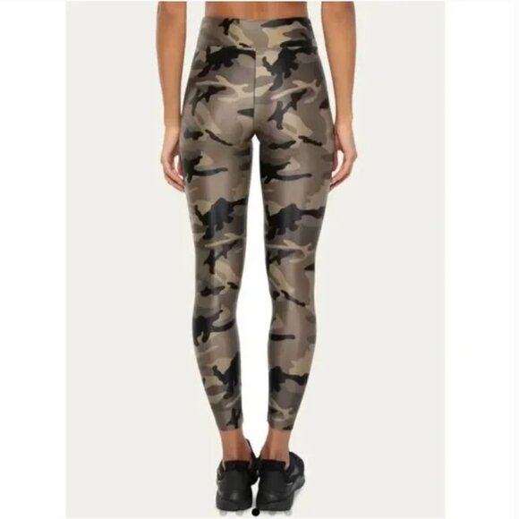KORAL Lustrous High-Rise Camo-Print Leggings Green - Picture 2 of 8